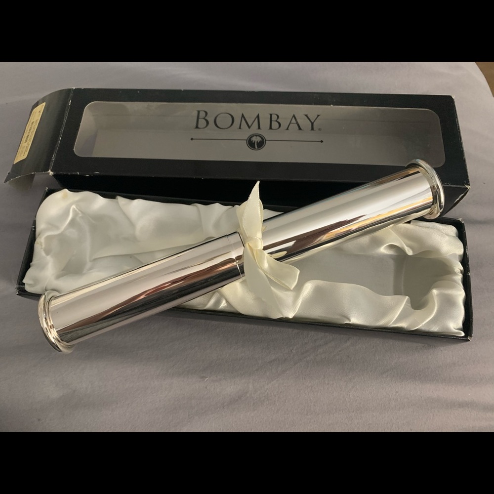 Bombay Plain Certificate Holder